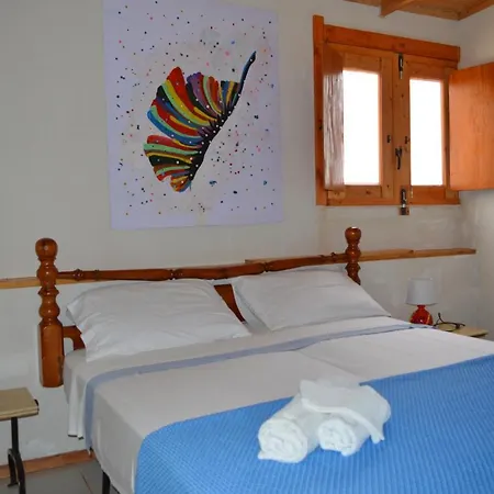 Country Room-3